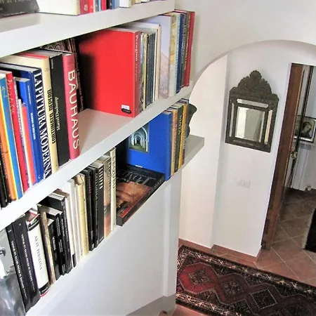 Πανσιόν Casa Con Vista Fantastica 3*