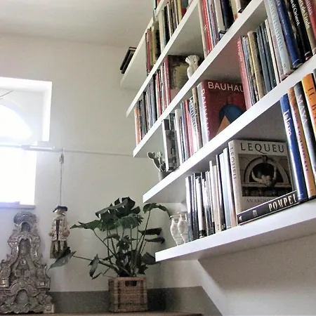 Πανσιόν Casa Con Vista Fantastica 3*